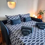 Bela Vista, Panoramic Ocean View Apartment *
