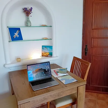 Bela Vista, Panoramic Ocean View Apartman *